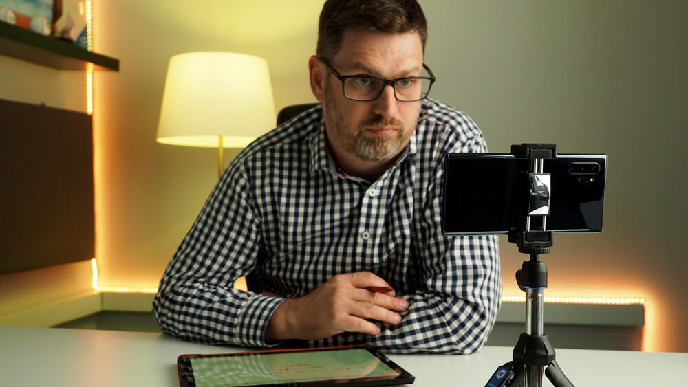 Take Notes on your Surface Simultaneously